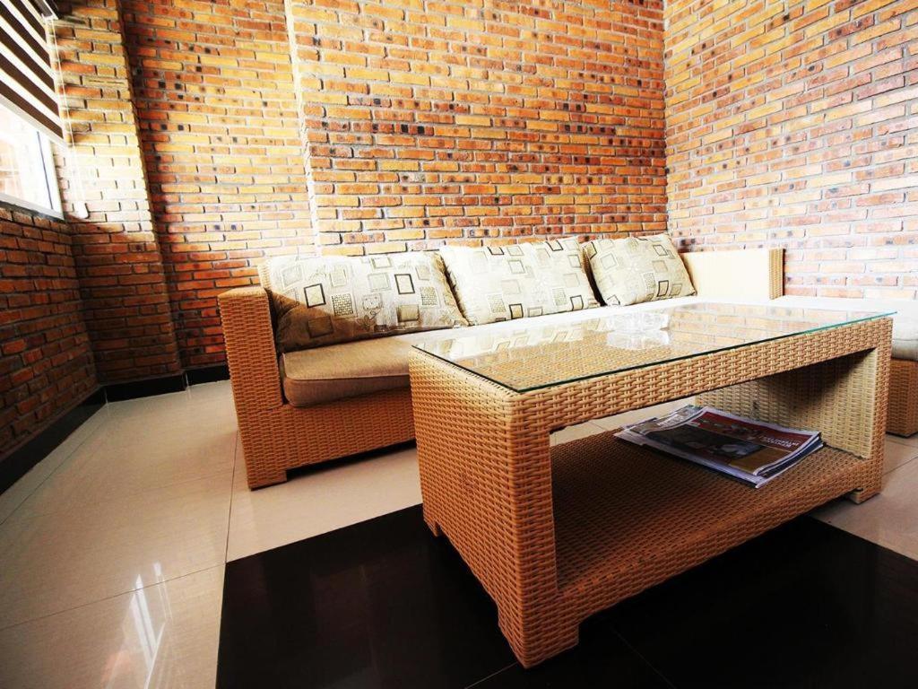 Amaliun Hotel Medan Exterior foto